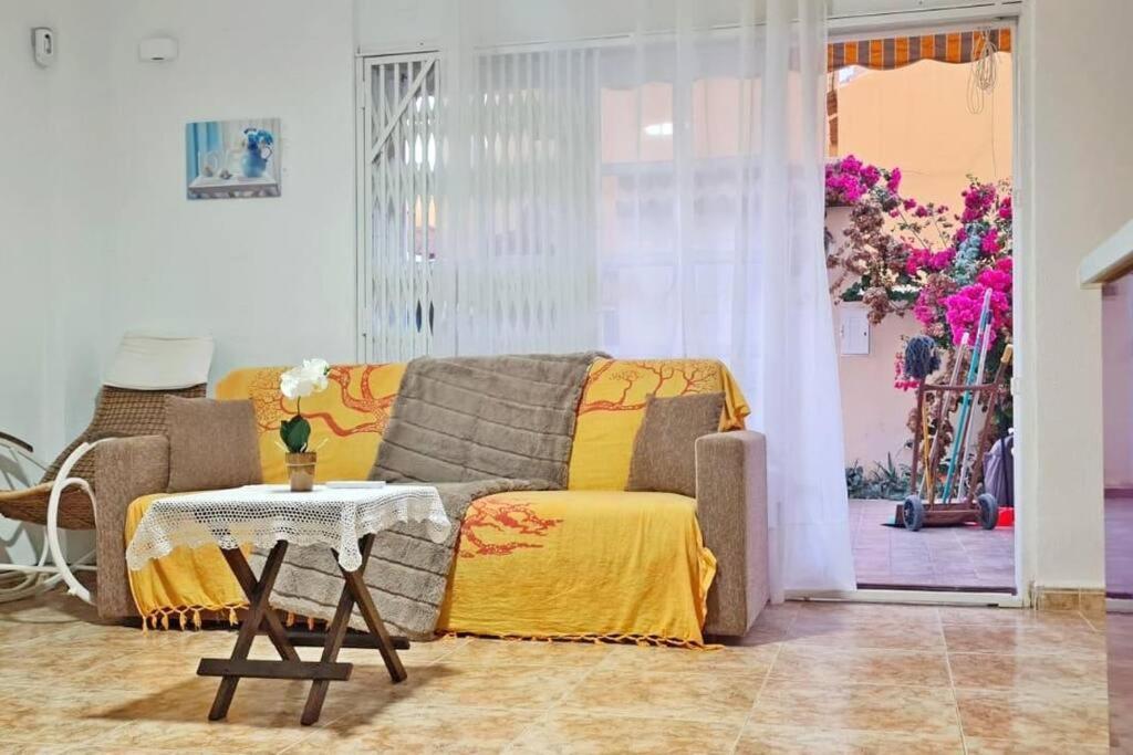 Ferienwohnung Mar Azul Adosado, Patio Y Solarium Torrevieja Exterior foto